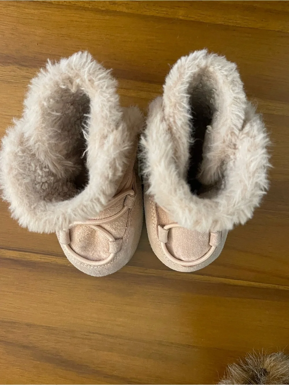 Moon Boot Baby Pink Suede crib shoes